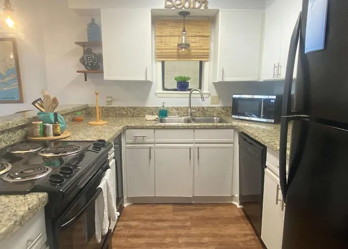 Compass Point 506: Lagoon-front With Pool And Pier Holiday home Gulf Shores