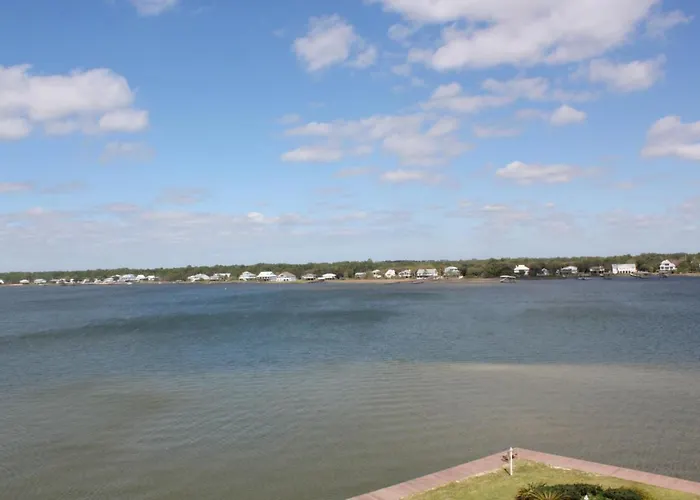 Compass Point 506: Lagoon-front With Pool And Pier * Gulf Shores